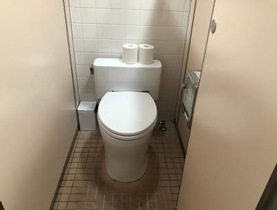 12_洋式トイレの写真2
