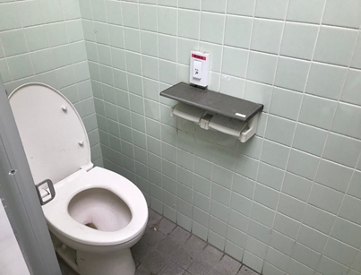 15_洋式トイレの写真