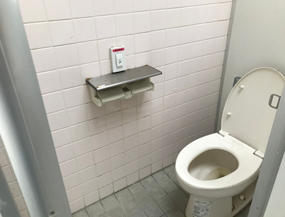 15_洋式トイレの写真2